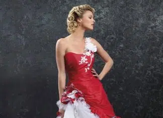 robe de mariée rouge et blanche