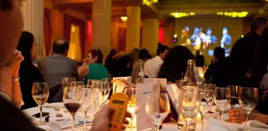 Quel restaurant choisir pour votre soirée d’entreprise ?