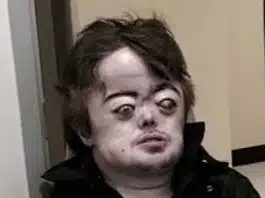 Brian Peppers qui est-il Biographie