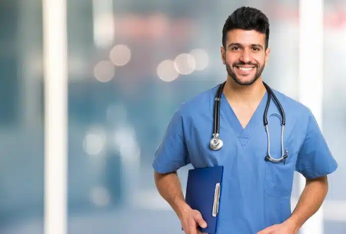 Se faire embaucher comme agent hospitalier : où trouver des offres ?